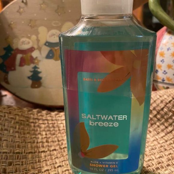 𝐵&𝐵 𝒲𝑜𝓇𝓀𝓈 𝒮𝒽𝑜𝓌𝑒𝓇 𝒢𝑒𝓁 - 𝐵𝓊𝓃𝒹𝓁𝑒 𝑜𝒻 𝟥 - Picture 2 of 5